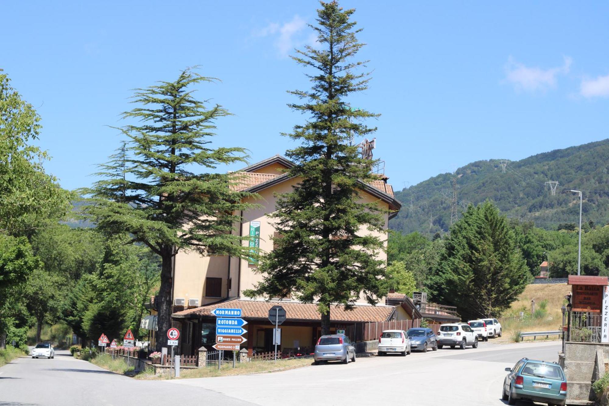 Regina Hotel Pollino Morano Calabro Esterno foto