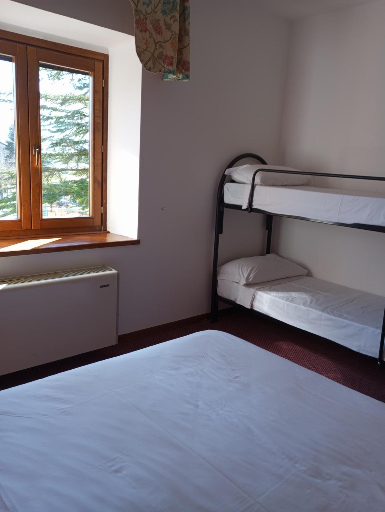 Regina Hotel Pollino Morano Calabro Esterno foto