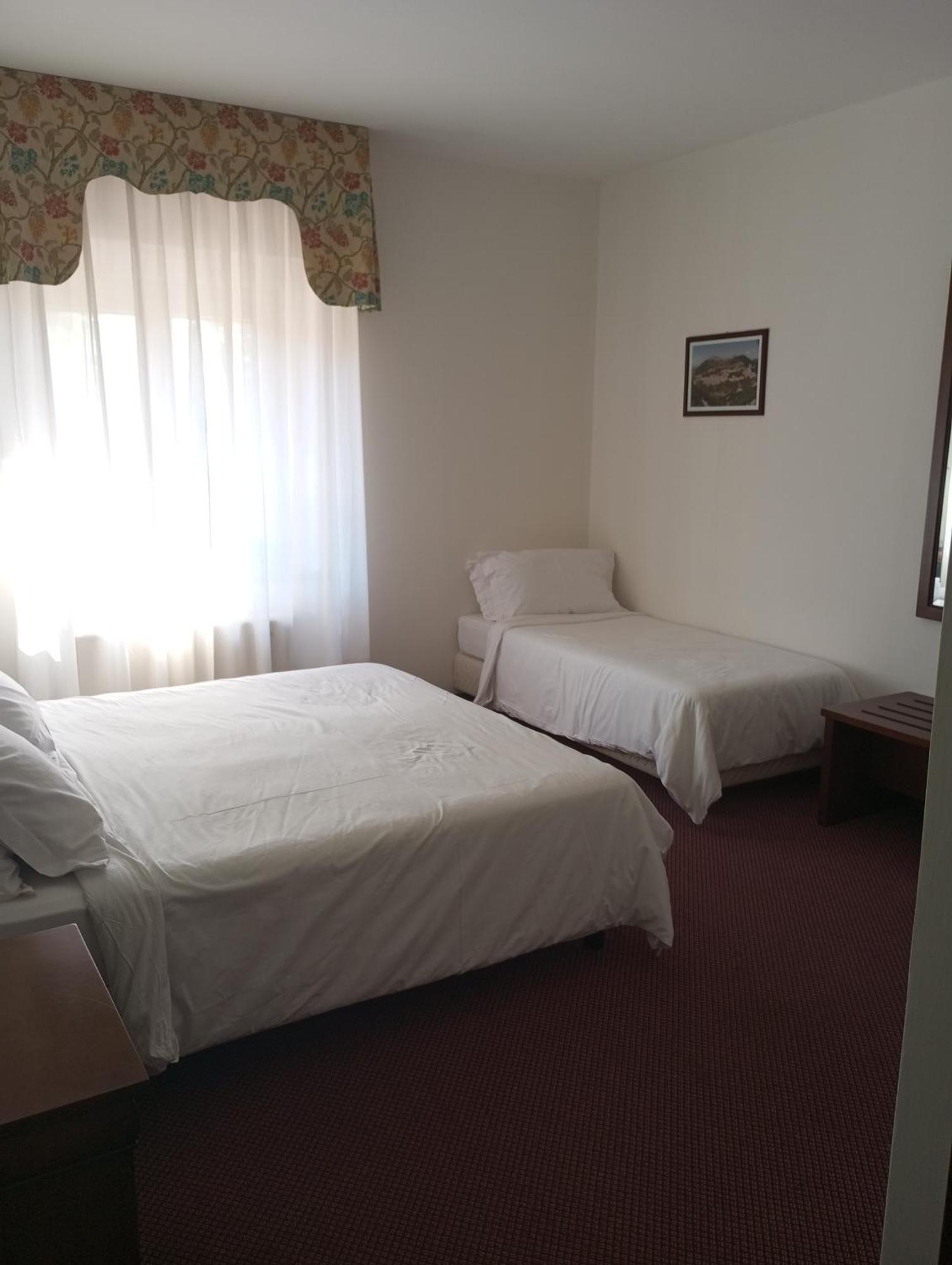 Regina Hotel Pollino Morano Calabro Esterno foto
